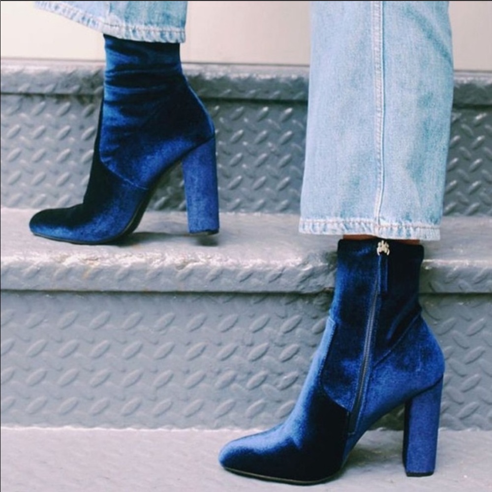 Steve Madden Edit Navy Velvet High Heel Mid-Calf Boots